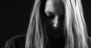 Quelles sont les causes des hallucinations ?